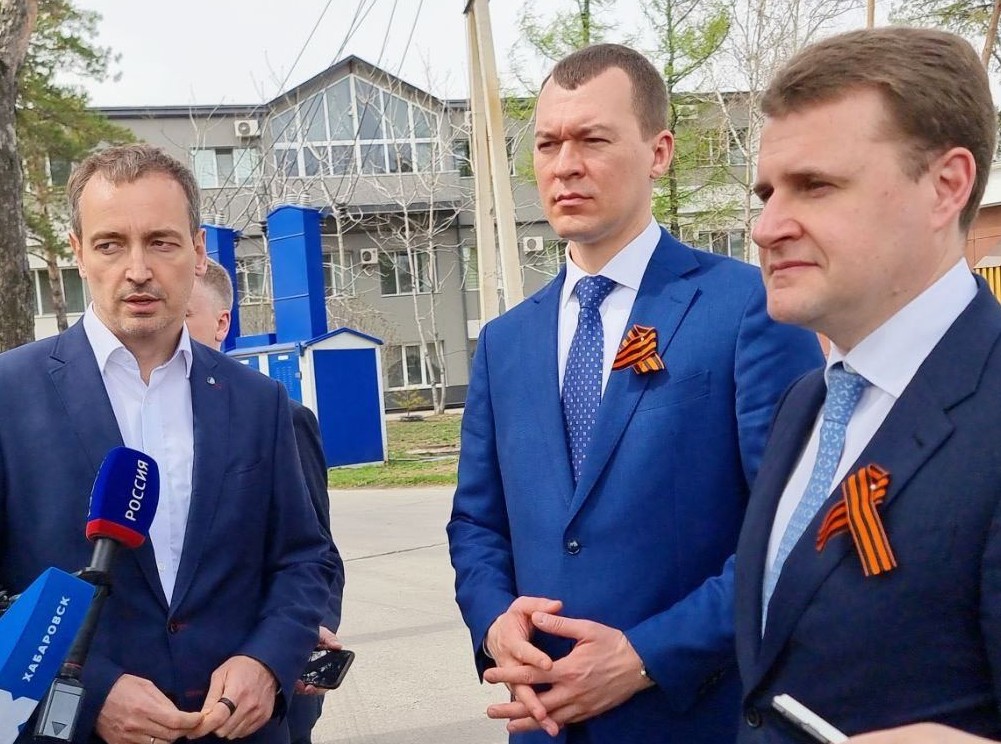 Алексей Чекунков и Михаил Дегтярёв посетили индустриальный парк «Авангард»