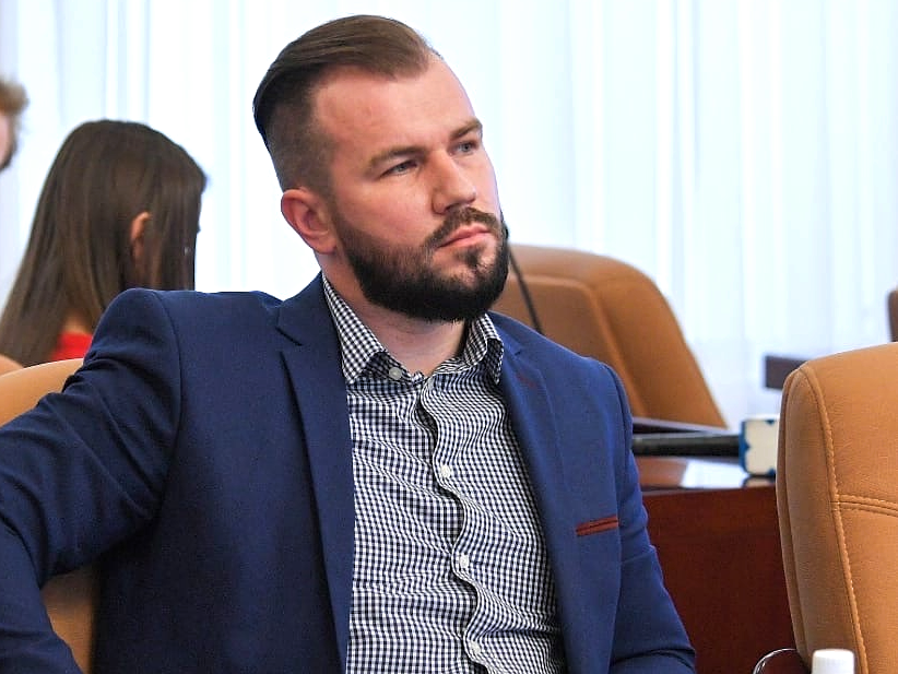 Марк Завгородний принял участие в круглом столе по вопросам трудоустройства выпускников
