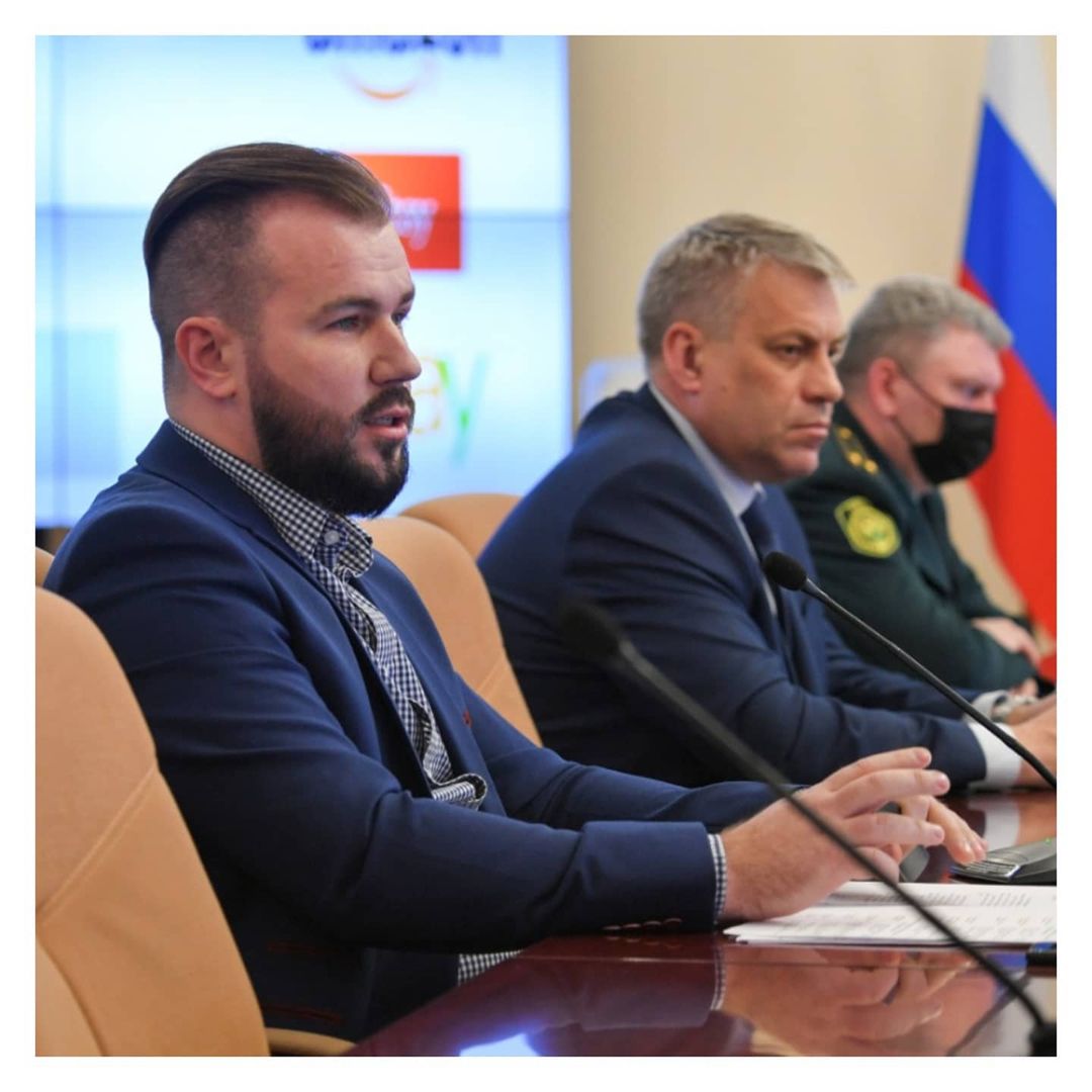 Марк Завгородний поделился опытом по продвижению бизнеса через экспортный центр