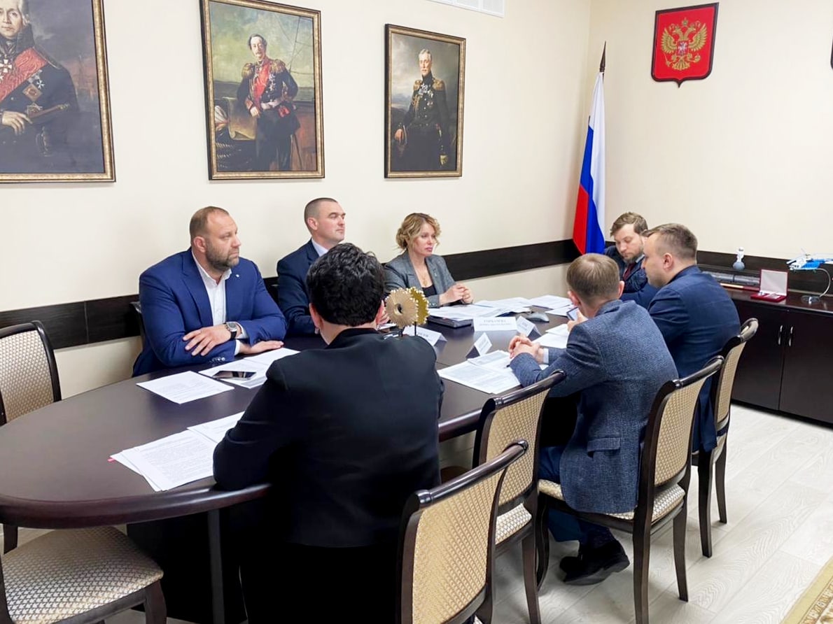 Меры поддержки транспортной отрасли обсудили в Правительстве региона