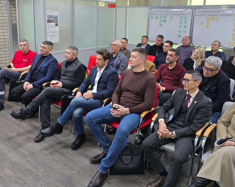 Делороссы обсудили развитие строительного сектора и поддержку локальных компаний на встрече с заместителем председателя Правительства Хабаровского края