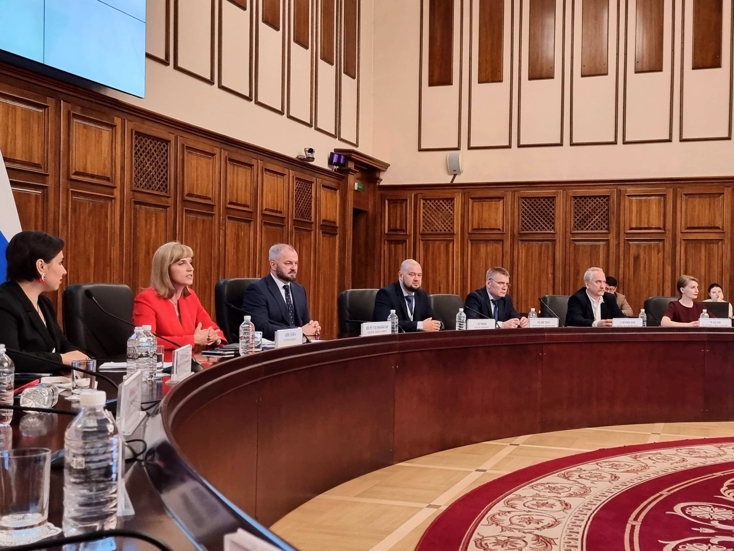 Хабаровские делороссы приняли участие в обсуждении развития бренда Хабаровского края.